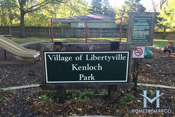 Kenloch Park subdivision in Libertyville, IL