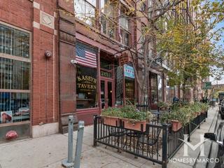 Kenloch Park subdivision in Libertyville, IL