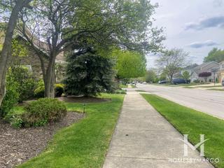 Fredericksburg Farm subdivision in Winfield, IL