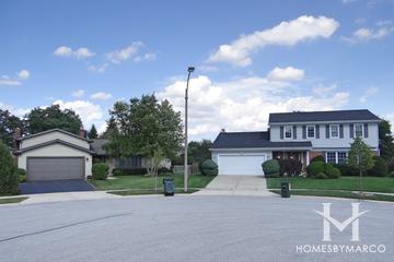 Cedarbrook subdivision in Arlington Heights, IL