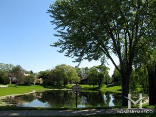 Courts of Russetwood subdivision in Arlington Heights, IL