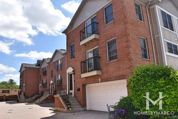 Fountain Terrace subdivision in Arlington Heights, IL