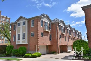 Fountain Terrace subdivision in Arlington Heights, IL