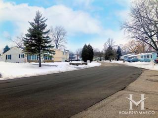 Oakwood Knolls subdivision in Antioch, IL