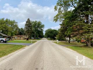 Oakwood Knolls subdivision in Antioch, IL