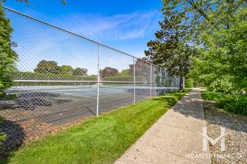 Mallard Cove building in Arlington Heights, IL