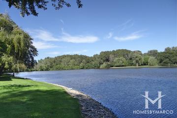 Regent Park subdivision in Arlington Heights, IL