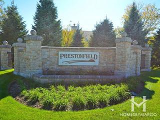 Riviera subdivision in Arlington Heights, IL