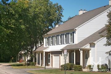 College Hill building in Schaumburg, IL