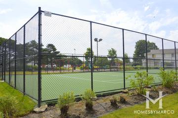 Dunbar Lakes subdivision in Schaumburg, IL