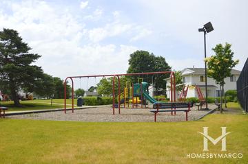 Dunbar Lakes subdivision in Schaumburg, IL