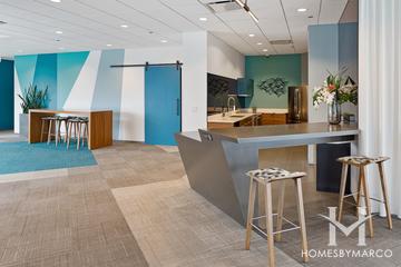 The New York building in the Lake View neighborhood of Chicago, IL