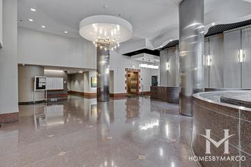 The New York building in the Lake View neighborhood of Chicago, IL