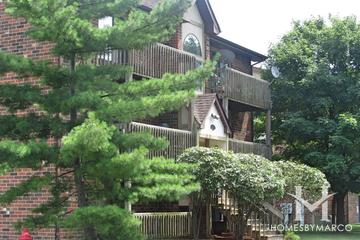 Crystal Chateau building in Crystal Lake, IL