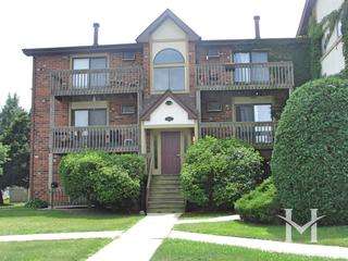 Crystal Chateau building in Crystal Lake, IL