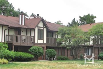 Hampton Court subdivision in Crystal Lake, IL