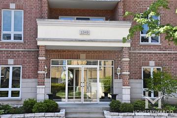 Park Laurel building in Des Plaines, IL