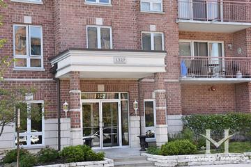 Park Laurel building in Des Plaines, IL