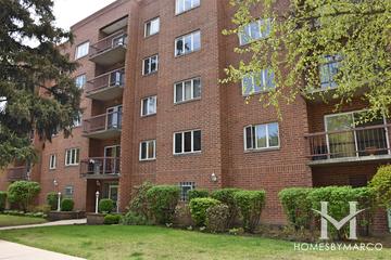 River Street Condominiums building in Des Plaines, IL