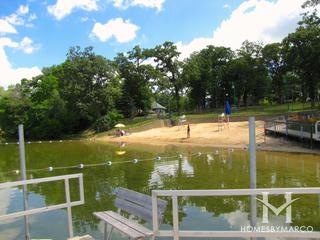 Ancient Oaks subdivision in Lake Zurich, IL