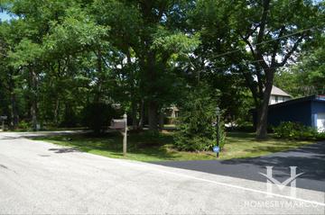 Photos of Buena Woods subdivision in Highland Park, IL