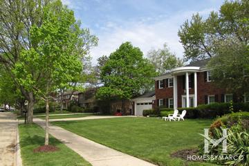 Centennial Park subdivision in Highland Park, IL