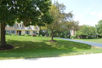 Meadowridge subdivision in Kildeer, IL