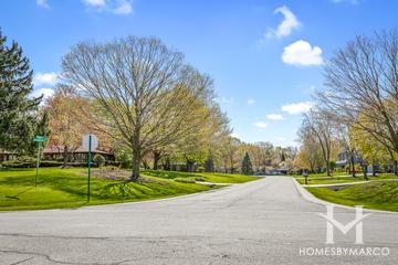 Woodland Estates subdivision in Hawthorn Woods, IL