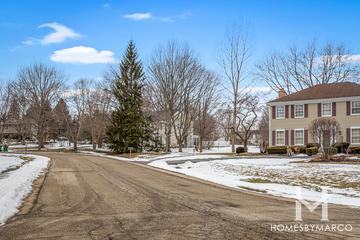 Woodland Estates subdivision in Hawthorn Woods, IL