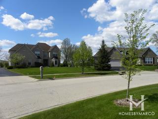 Photos of Creekside Glens subdivision in Algonquin, IL