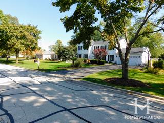 Deer Lake subdivision in Barrington, IL