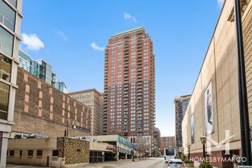 41 E. 8th building in the Loop neighborhood of Chicago, IL