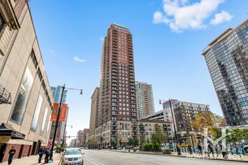 41 E. 8th building in the Loop neighborhood of Chicago, IL