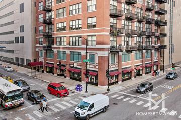 Harrison Street Lofts building in the Loop neighborhood of Chicago, IL