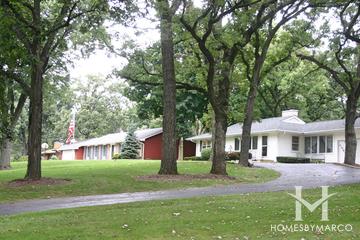 Country Woods subdivision in Crystal Lake, IL