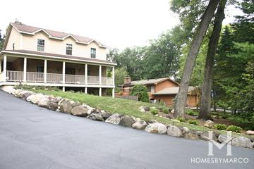 Country Woods subdivision in Crystal Lake, IL