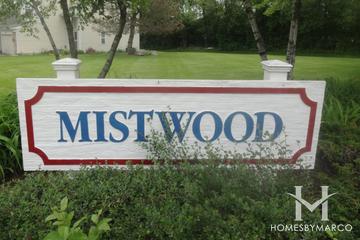 Mistwood subdivision in Crystal Lake, IL