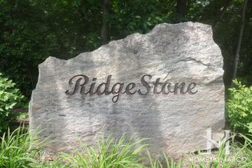 Photos of Ridgestone subdivision in Crystal Lake, IL