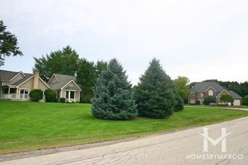 Royal Woods Estates subdivision in Crystal Lake, IL