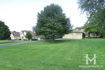 Sutton Woods subdivision in Crystal Lake, IL