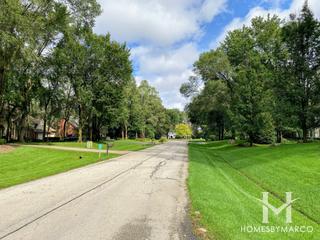 Pheasant Ridge subdivision in Lake Barrington, IL
