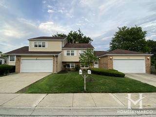 Dunsten Green subdivision in Northbrook, IL