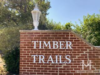 Photos of Timber Trails subdivision in Northbrook, IL