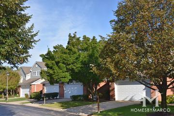 Winchester North subdivision in Northbrook, IL