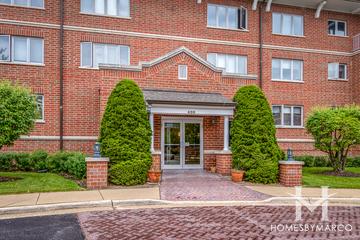 Waterford Place building in Park Ridge, IL