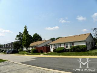 Governors Village subdivision in Hoffman Estates, IL