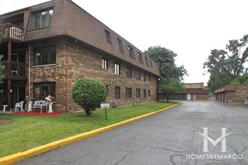 Trevor Court subdivision in Crystal Lake, IL