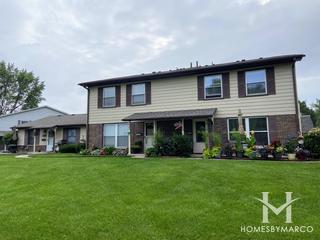 Elk Grove Estates subdivision in Elk Grove Village, IL