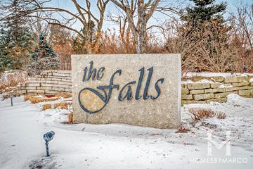 Wynstone subdivision in North Barrington, IL