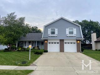 Winston Grove subdivision in Elk Grove Village, IL